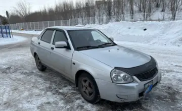 LADA (ВАЗ) Priora 2010 года за 1 100 000 тг. в Усть-Каменогорск фото 3
