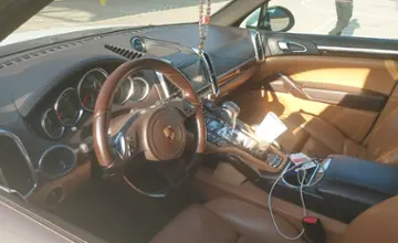 Porsche Cayenne 2012 года за 14 500 000 тг. в Алматы фото 5