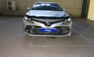 Toyota Camry 2019 года за 13 000 000 тг. в Тараз фото 2