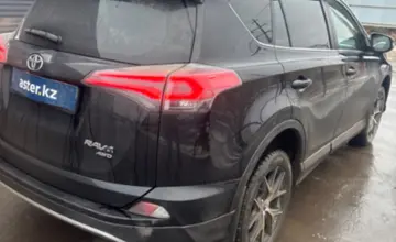 Toyota RAV4 2017 года за 11 500 000 тг. в Петропавловск