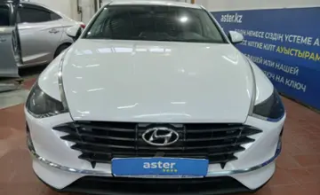 Hyundai Sonata 2022 года за 10 800 000 тг. в Астана фото 2