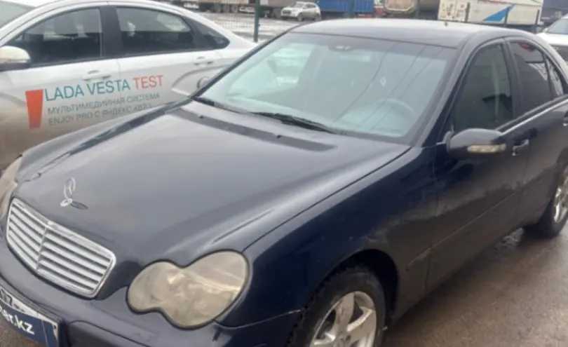 Mercedes-Benz C-Класс 2002 года за 3 500 000 тг. в Петропавловск