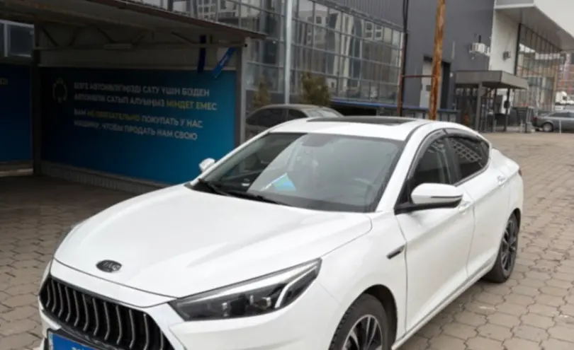 JAC J7 2023 года за 7 000 000 тг. в Караганда