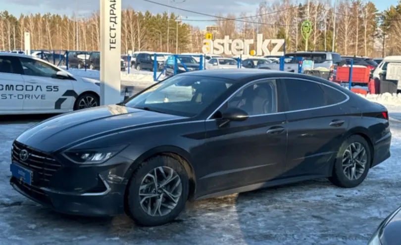 Hyundai Sonata 2020 года за 11 000 000 тг. в Усть-Каменогорск