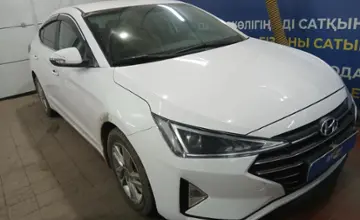 Hyundai Elantra 2019 года за 7 000 000 тг. в Астана фото 3