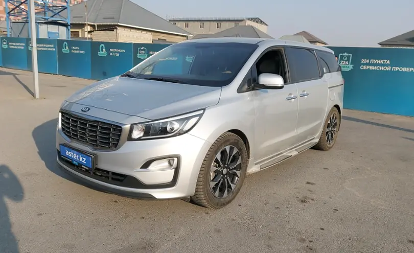 Kia Carnival 2020 года за 13 000 000 тг. в Шымкент