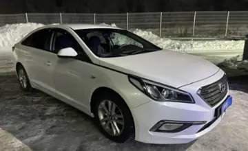 Hyundai Sonata 2015 года за 9 500 000 тг. в Усть-Каменогорск фото 3
