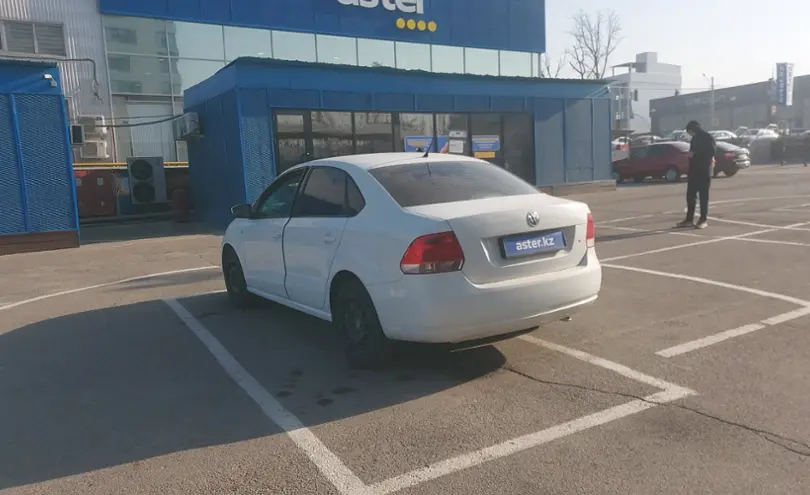 Volkswagen Polo 2015 года за 4 800 000 тг. в Алматы фото 4