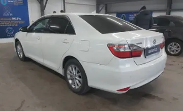 Toyota Camry 2015 года за 11 000 000 тг. в Астана фото 4