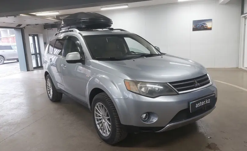 Mitsubishi Outlander 2007 года за 5 000 000 тг. в Астана фото 2