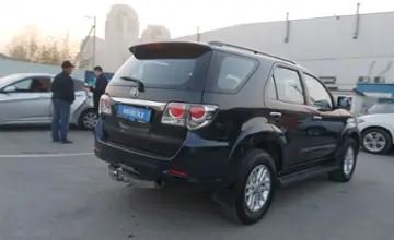 Toyota Fortuner 2015 года за 14 000 000 тг. в Шымкент фото 3