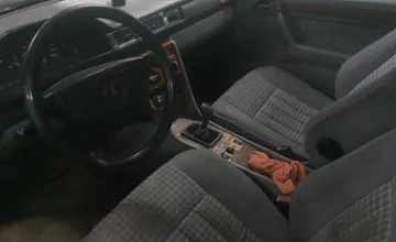 Mercedes-Benz E-Класс 1993 года за 1 500 000 тг. в Астана фото 5