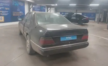 Mercedes-Benz E-Класс 1993 года за 1 500 000 тг. в Астана фото 4