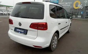 Volkswagen Touran 2014 года за 5 000 000 тг. в Кокшетау