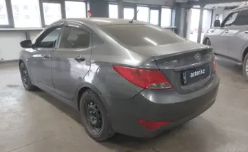 Hyundai Solaris 2015 года за 3 500 000 тг. в Астана фото 4