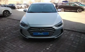 Hyundai Elantra 2018 года за 7 800 000 тг. в Актобе фото 2