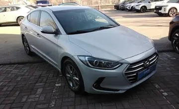 Hyundai Elantra 2018 года за 7 800 000 тг. в Актобе фото 3