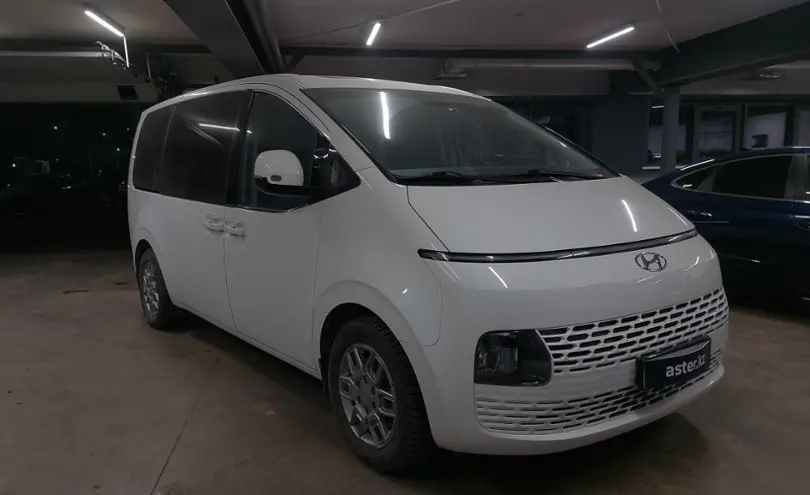 Hyundai Staria 2022 года за 17 500 000 тг. в Астана фото 2
