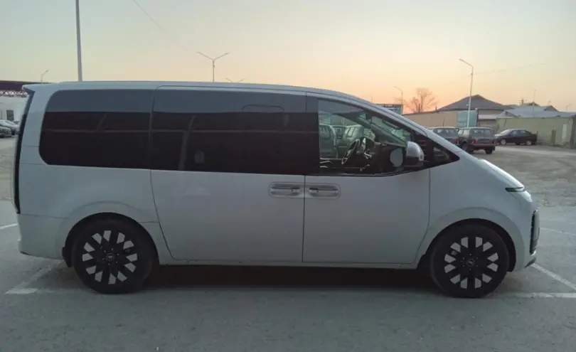 Hyundai Staria 2023 года за 18 000 000 тг. в Кызылорда фото 4