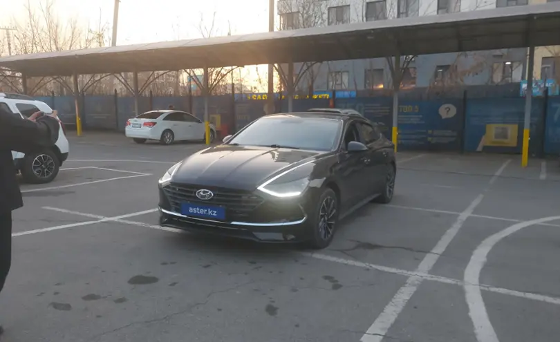 Hyundai Sonata 2022 года за 12 000 000 тг. в Алматы