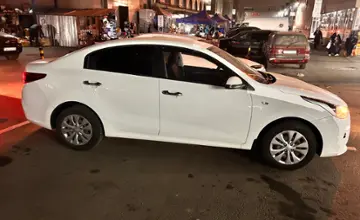 Kia Rio 2020 года за 7 300 000 тг. в Алматы фото 3