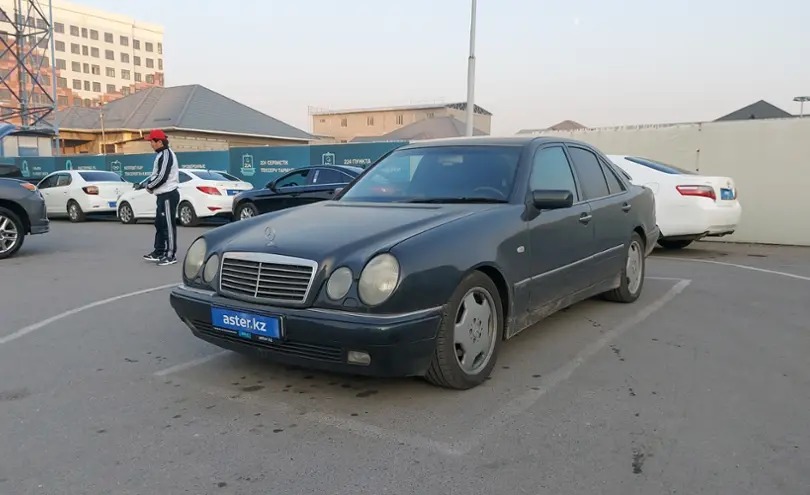 Mercedes-Benz E-Класс 1997 года за 2 800 000 тг. в Шымкент