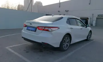 Toyota Camry 2019 года за 13 200 000 тг. в Шымкент фото 3