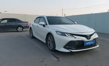 Toyota Camry 2019 года за 13 200 000 тг. в Шымкент фото 2