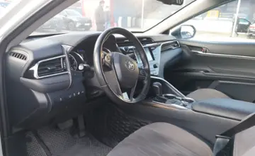 Toyota Camry 2019 года за 13 200 000 тг. в Шымкент фото 5