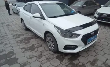 Hyundai Solaris 2018 года за 5 030 000 тг. в Караганда фото 3