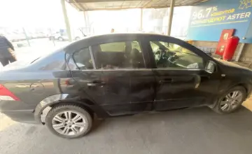 Opel Astra 2012 года за 3 000 000 тг. в Алматы