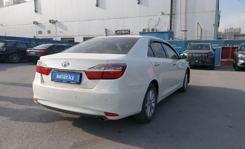 Toyota Camry 2015 года за 10 200 000 тг. в Шымкент фото 3