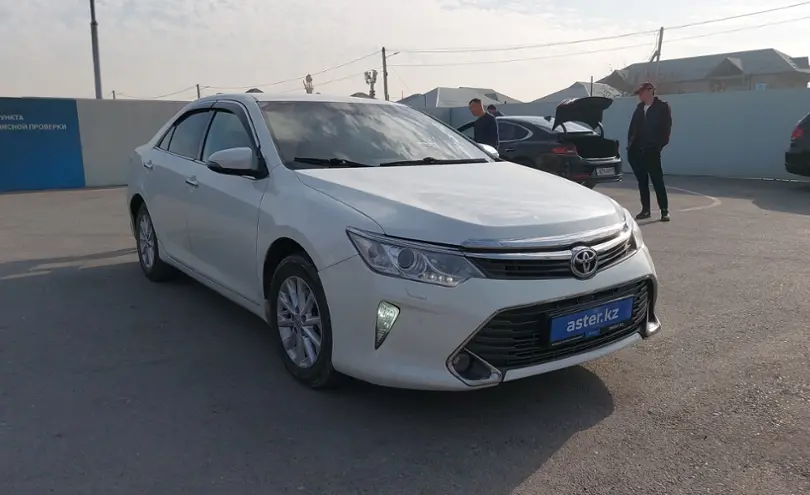 Toyota Camry 2015 года за 10 200 000 тг. в Шымкент фото 2