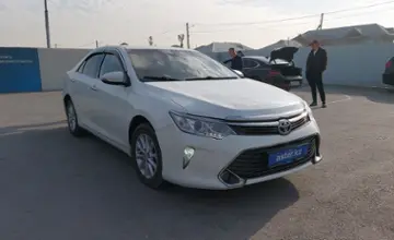 Toyota Camry 2015 года за 10 200 000 тг. в Шымкент фото 2