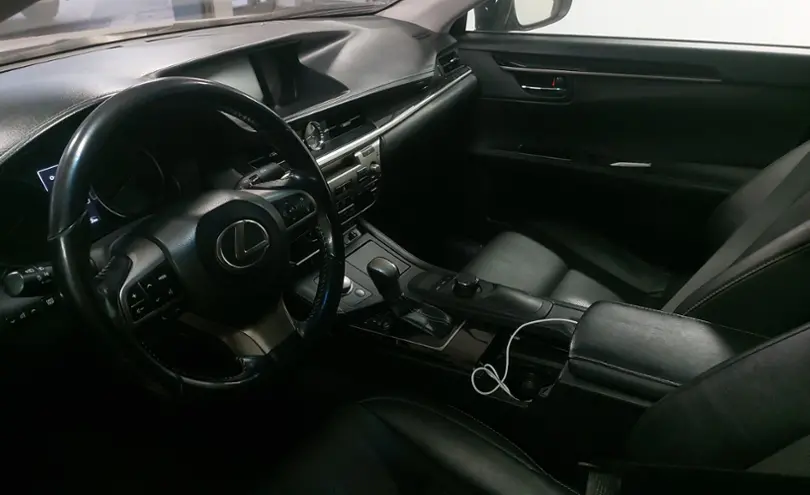 Lexus ES 2018 года за 15 000 000 тг. в Астана фото 5