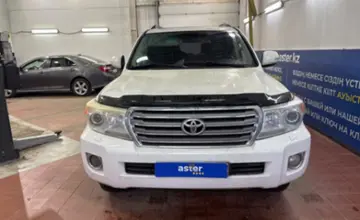 Toyota Land Cruiser 2008 года за 13 000 000 тг. в Астана фото 2