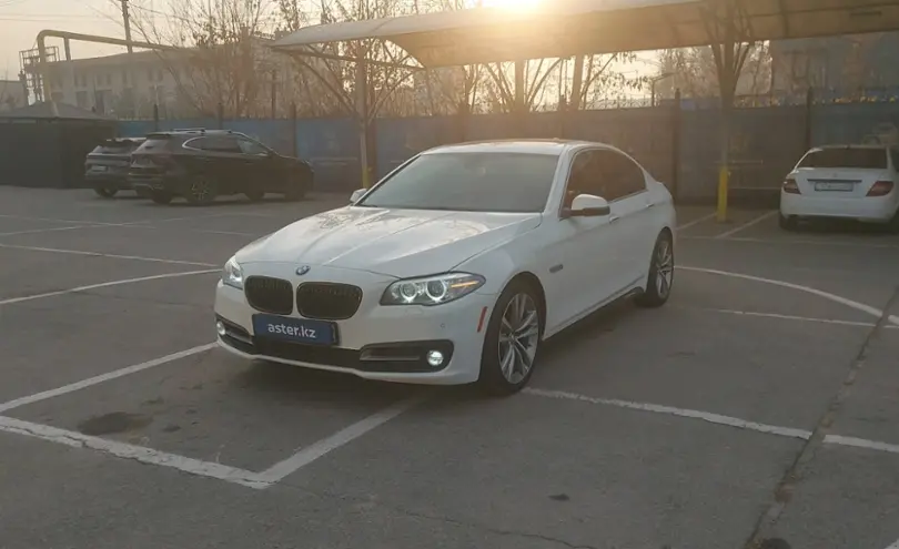 BMW 5 серии 2015 года за 11 000 000 тг. в Алматы