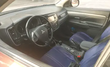 Mitsubishi Outlander 2012 года за 7 000 000 тг. в Алматы фото 5