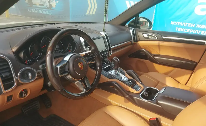 Porsche Cayenne 2015 года за 20 000 000 тг. в Алматы фото 5