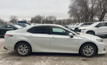 Toyota Camry 2020 года за 11 000 000 тг. в Актобе фото 4
