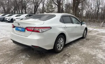 Toyota Camry 2020 года за 11 000 000 тг. в Актобе