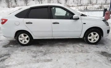 LADA (ВАЗ) Granta 2015 года за 2 600 000 тг. в Усть-Каменогорск фото 4