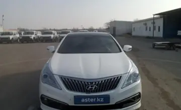 Hyundai Grandeur 2015 года за 8 000 000 тг. в Актау фото 2