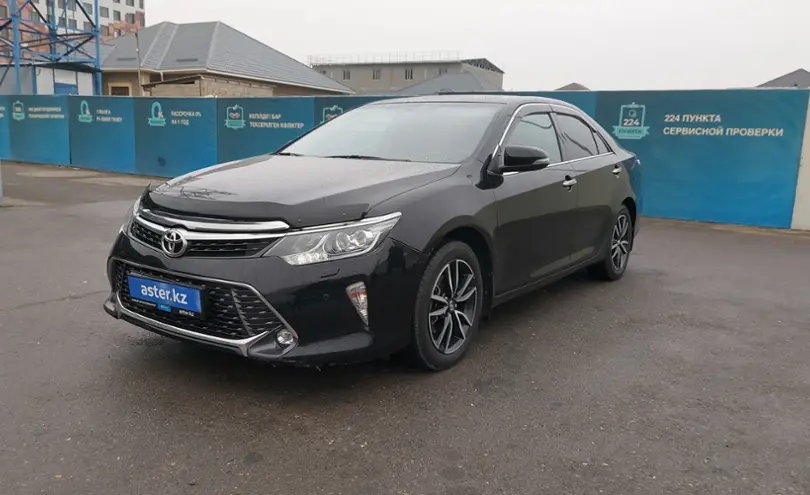 Toyota Camry 2017 года за 13 000 000 тг. в Шымкент