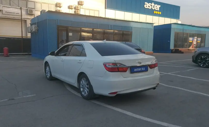 Toyota Camry 2017 года за 11 500 000 тг. в Алматы фото 4