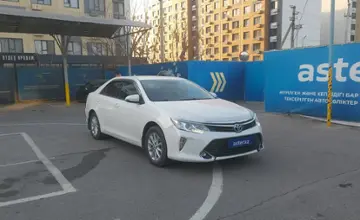 Toyota Camry 2017 года за 11 500 000 тг. в Алматы фото 2