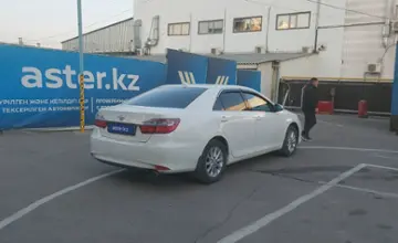 Toyota Camry 2017 года за 11 500 000 тг. в Алматы фото 3