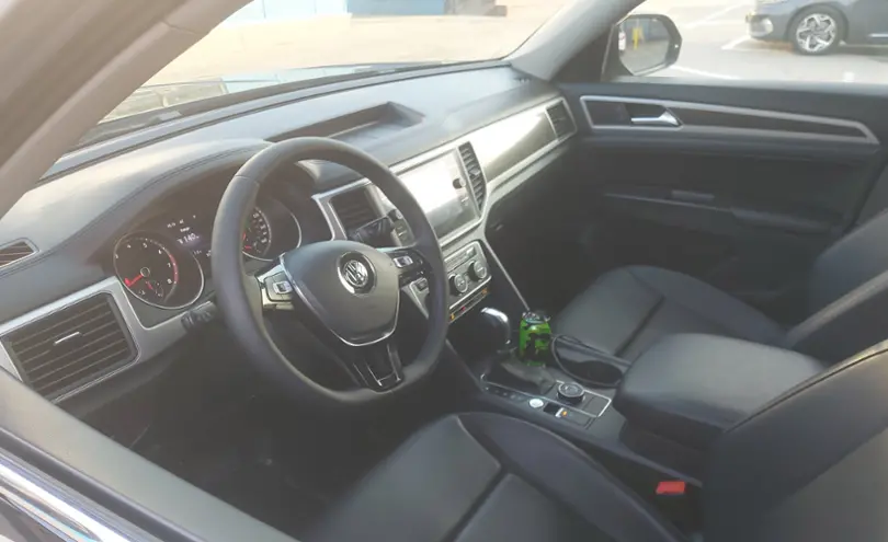 Volkswagen Atlas 2017 года за 18 000 000 тг. в Алматы фото 5
