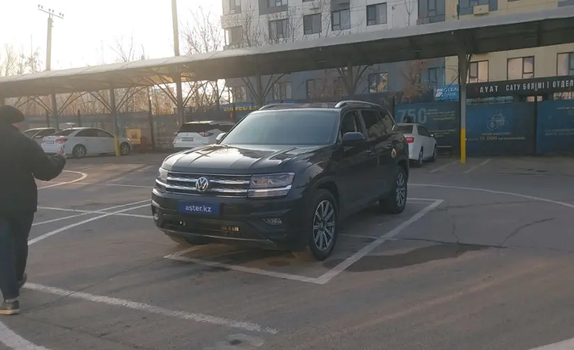 Volkswagen Atlas 2017 года за 16 000 000 тг. в Алматы