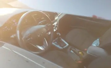 Hyundai Elantra 2020 года за 8 000 000 тг. в Алматы фото 5